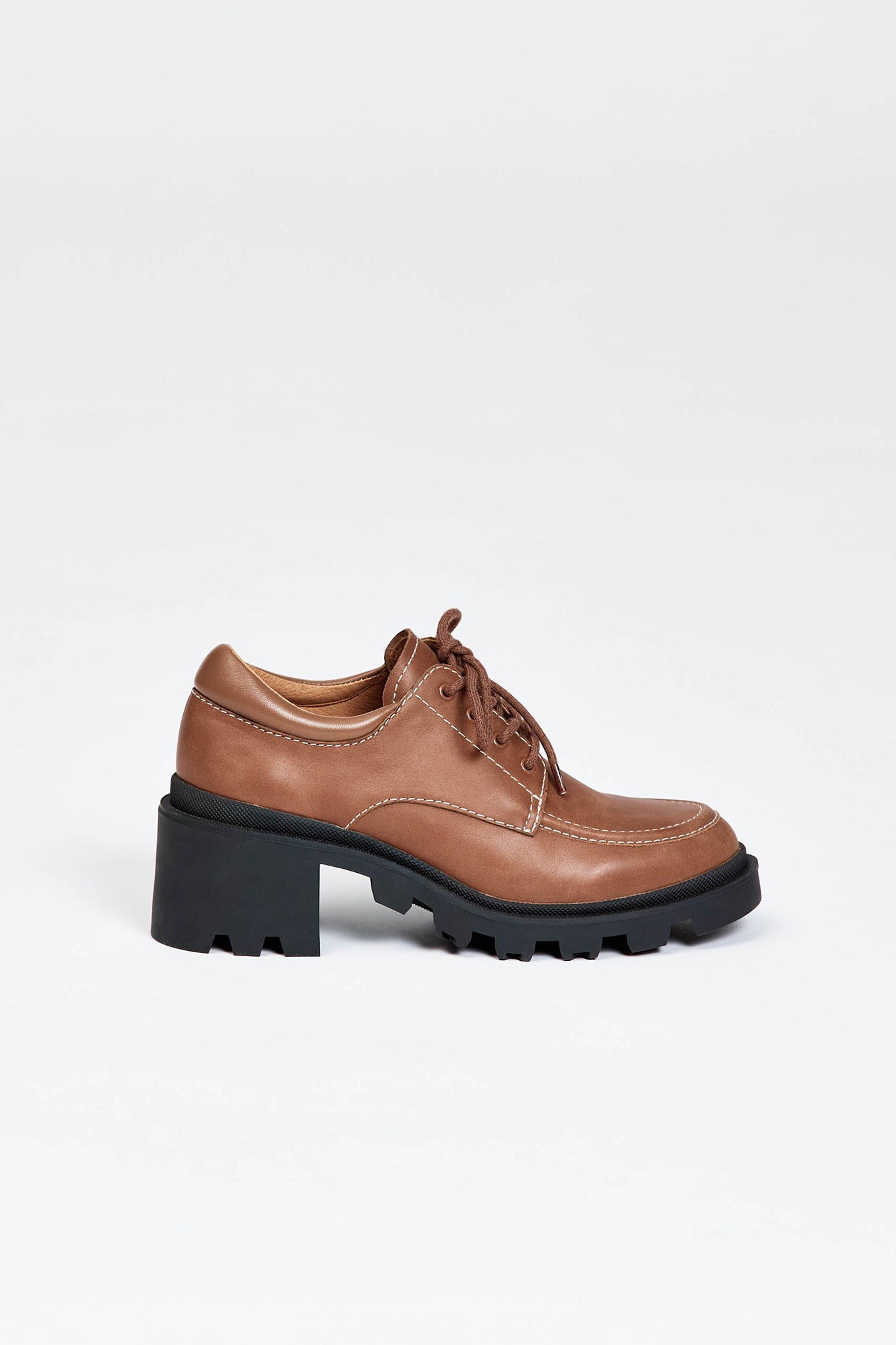Brown leather lace up show with black sole and heel