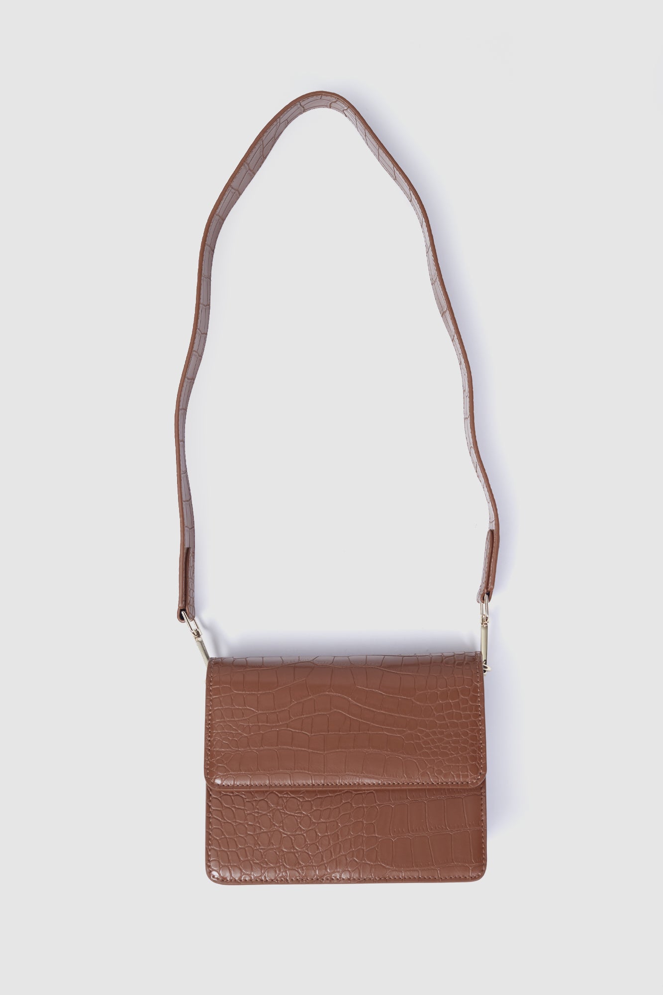 Fuego Bag Brown Croc Leather Front