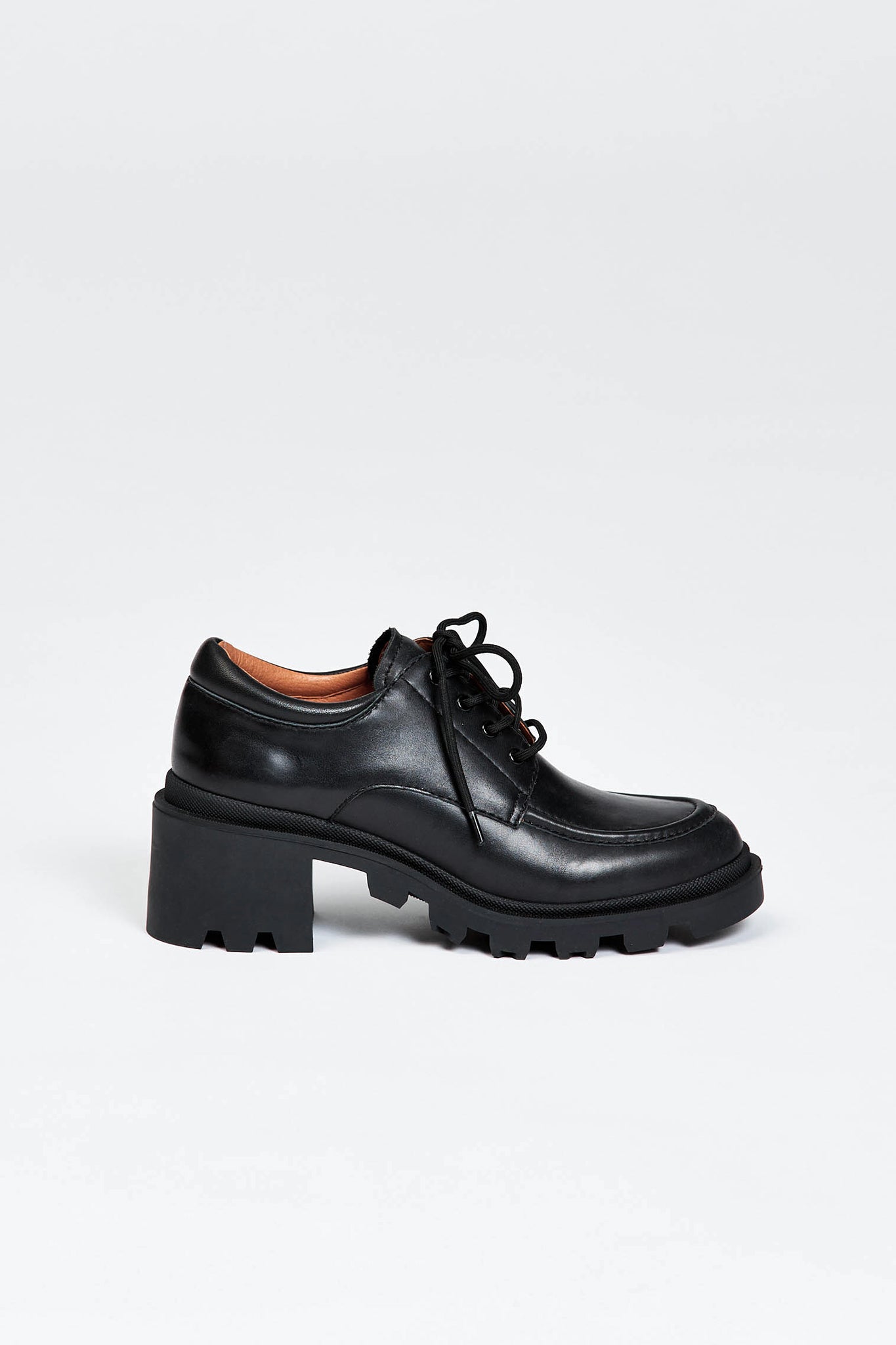 Black lace up shoe with heel