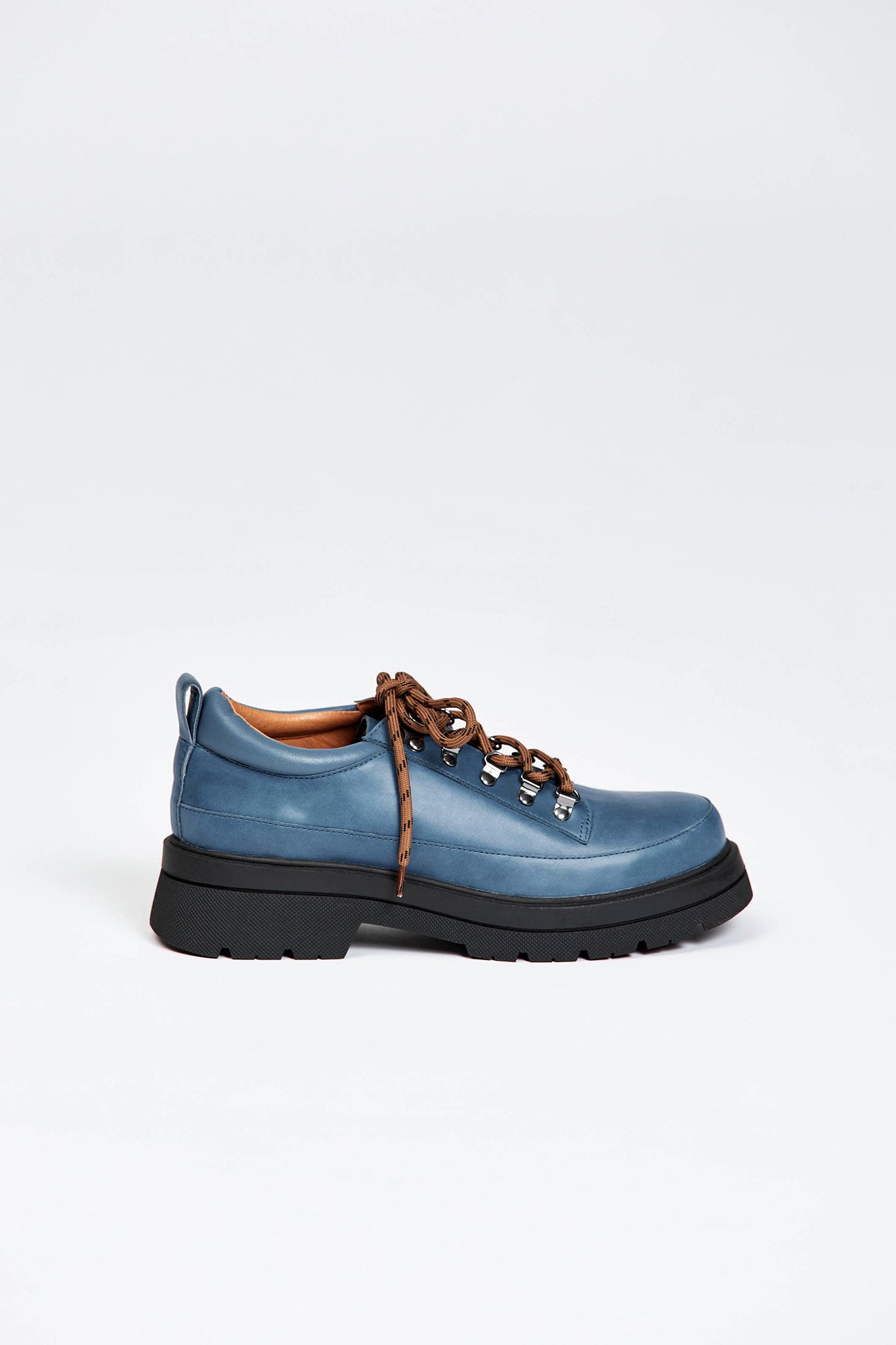 Womens blue shoe