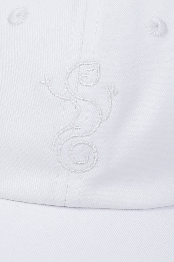 Lagarto Cap White Cotton Front Close Up