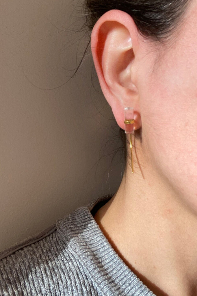 Suru Studio Quartz Earrings Gold