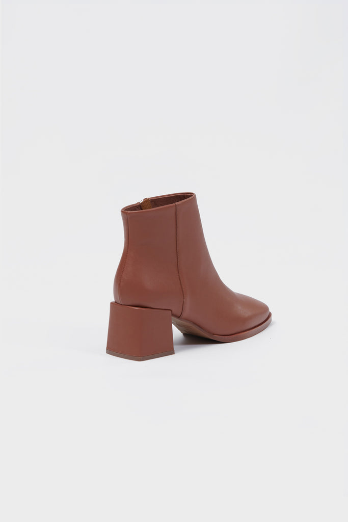 Walford Ankle Boot Rust Brown Leather Back