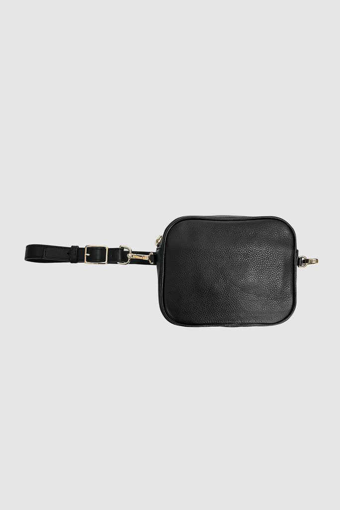 Caminar Bag Black Leather Bumbag Gold Hardware Front